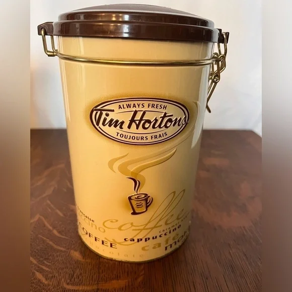 Limited Edition Tim Hortons Collector tin. #005 - Picture 1 of 7